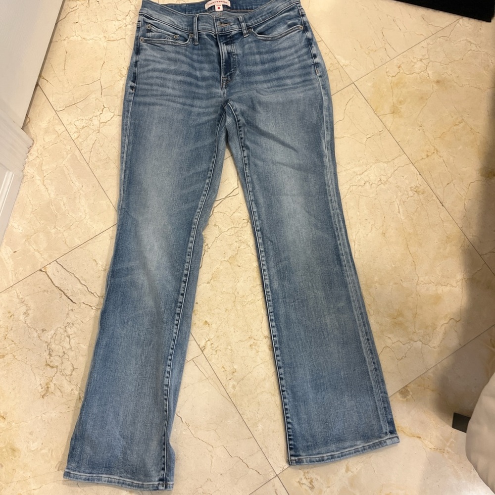 Women's Light Blue Jeans